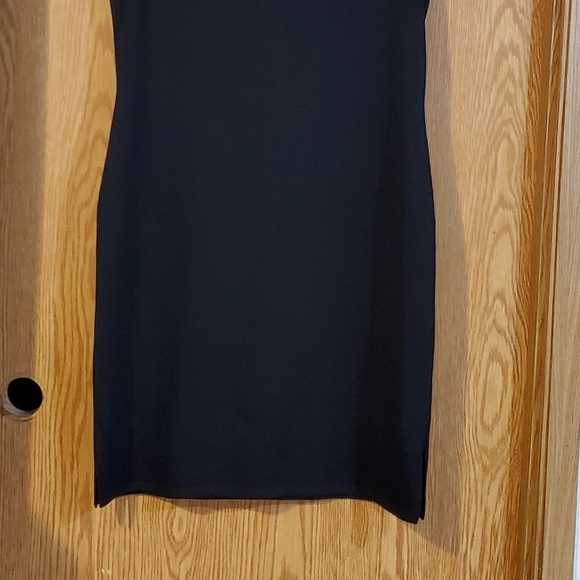 St. John sport sleeveless sheath dress - Picture 4 of 15